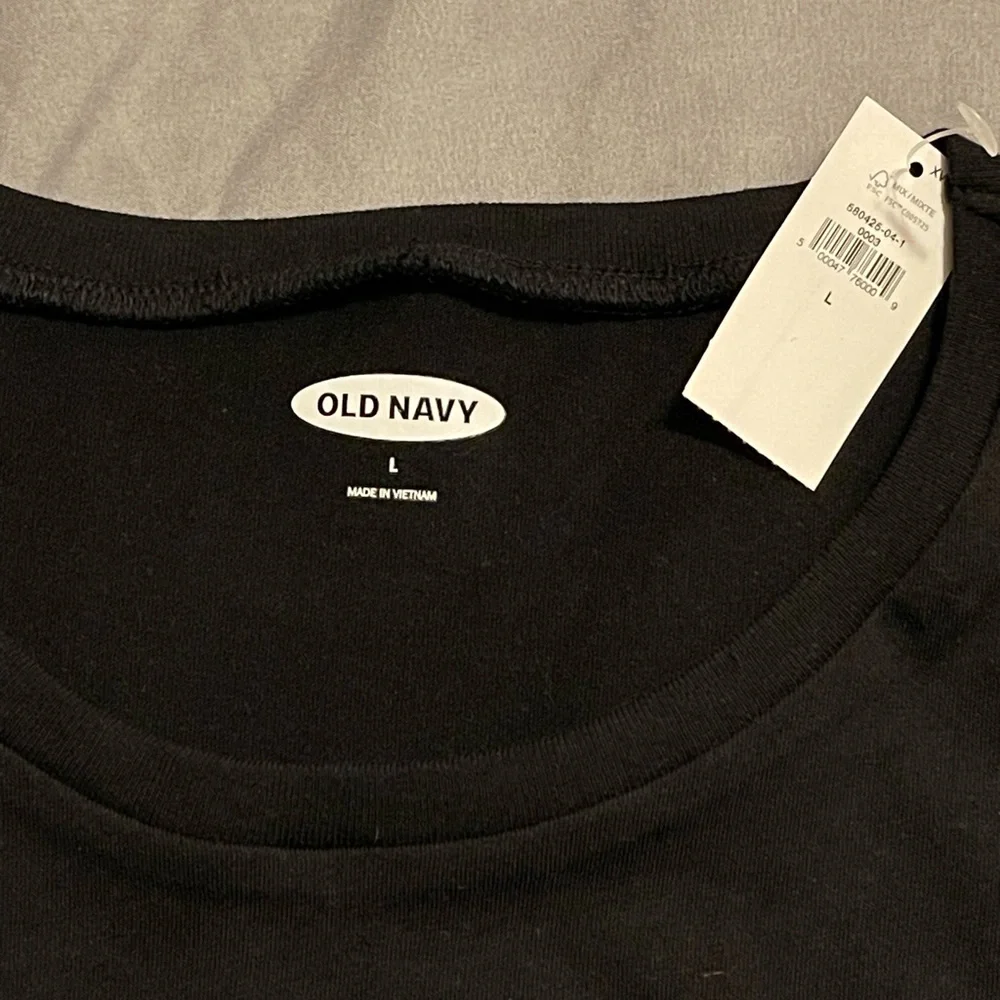 NWT Old Navy American Flag 2020 T-shirt - Picture 3 of 4